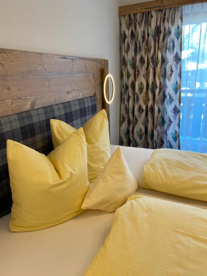 Gasthof Pension Berghof 힙파흐 외부 사진