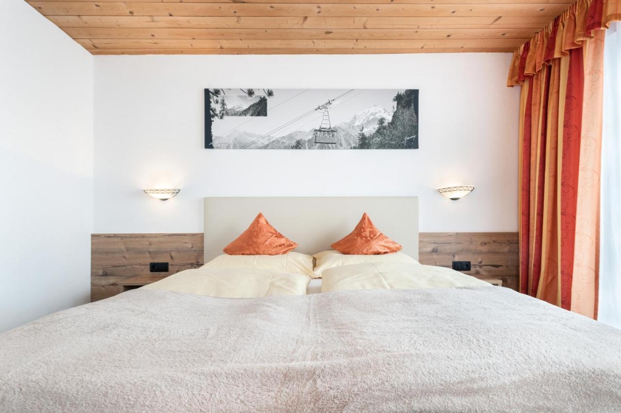 Gasthof Pension Berghof 힙파흐 외부 사진