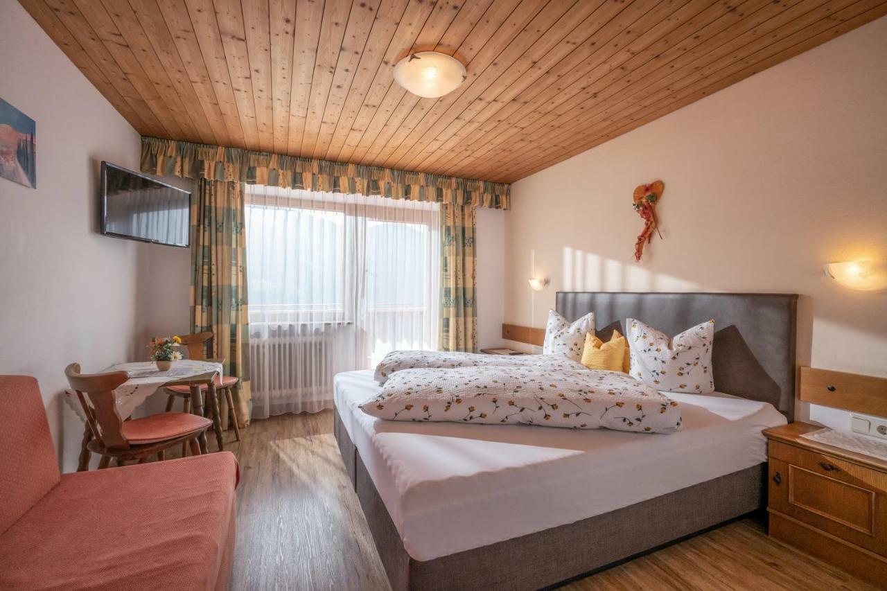 Gasthof Pension Berghof 힙파흐 외부 사진